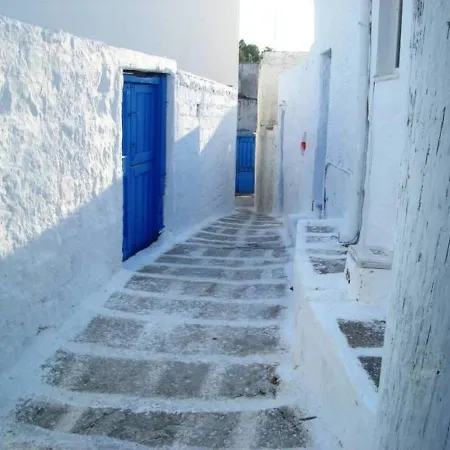 Blue Harmony's Nyaraló *